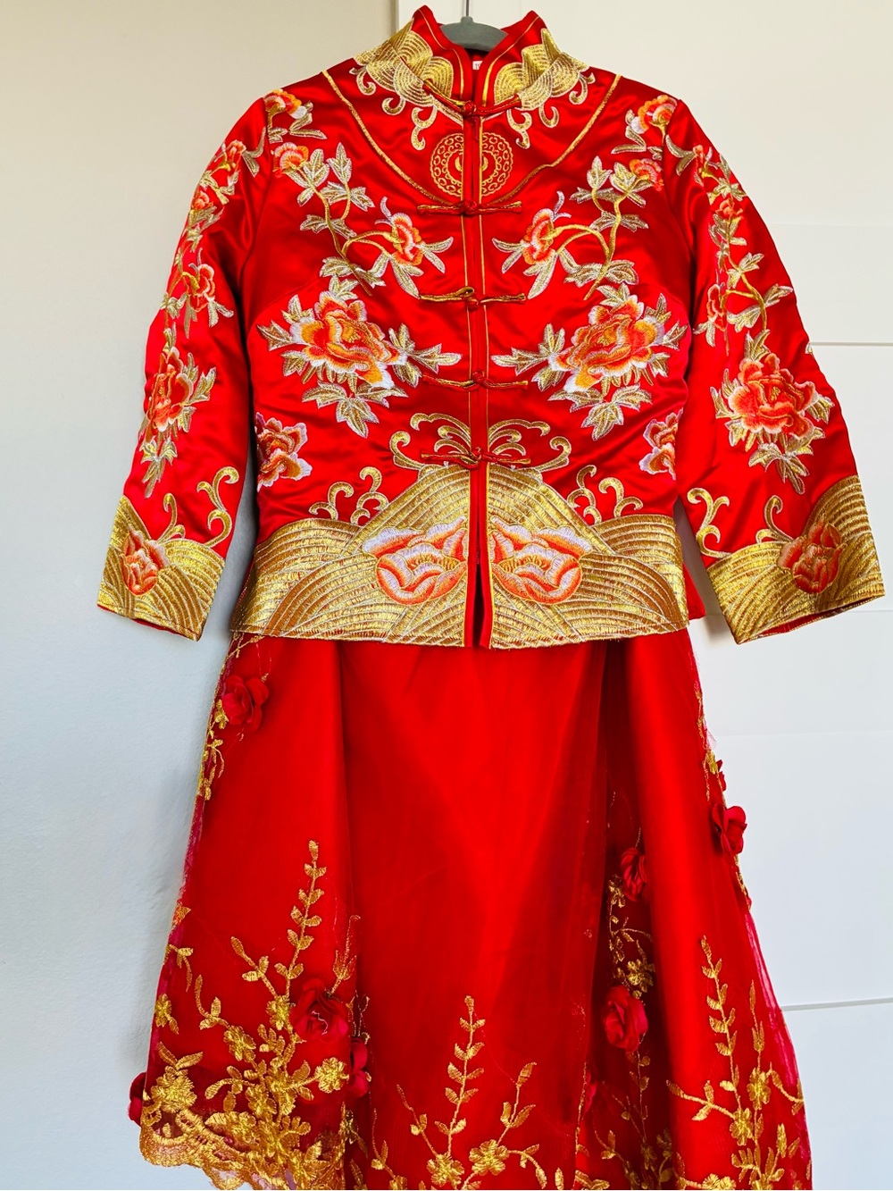 Size M Stunning Traditional Chinese Wedding Set – Red Embroidered Jacket + Skirt